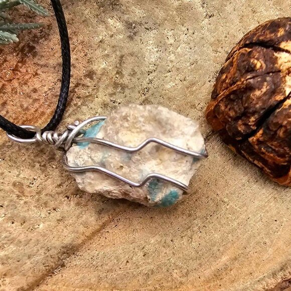 Nature Amazonite Raw Stone Wire Wrapped Pendant Necklace - Picture 2 of 10